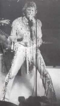 j'ai dormi un jour dans le m�me lit que la gloire