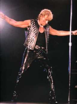 En milliers de secondes j'ai subi le temps