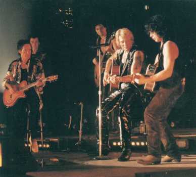 le paysan nomm� Charlie avait dit � son copain Joe...